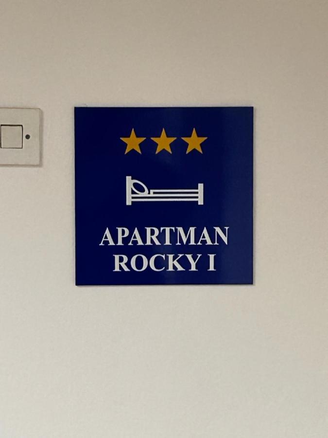 Apartment Rocky I Zadar Exteriör bild