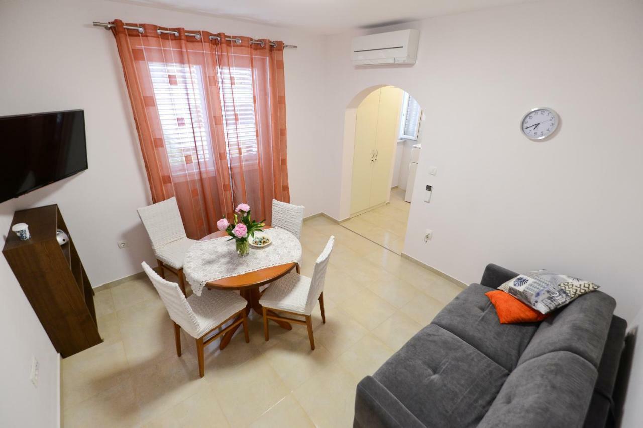 Apartment Rocky I Zadar Exteriör bild